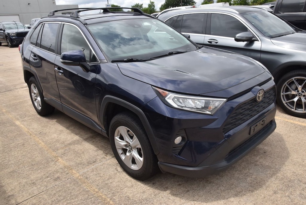 Used 2019 Toyota RAV4 XLE SUV