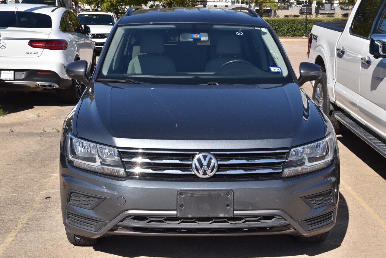2019 Volkswagen Tiguan SE photo 2