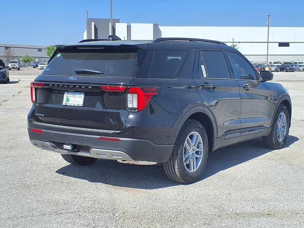 New 2026 Ford Explorer Active SUV