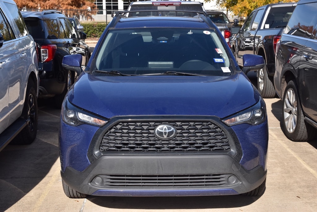 Used 2024 Toyota Corolla Cross LE SUV