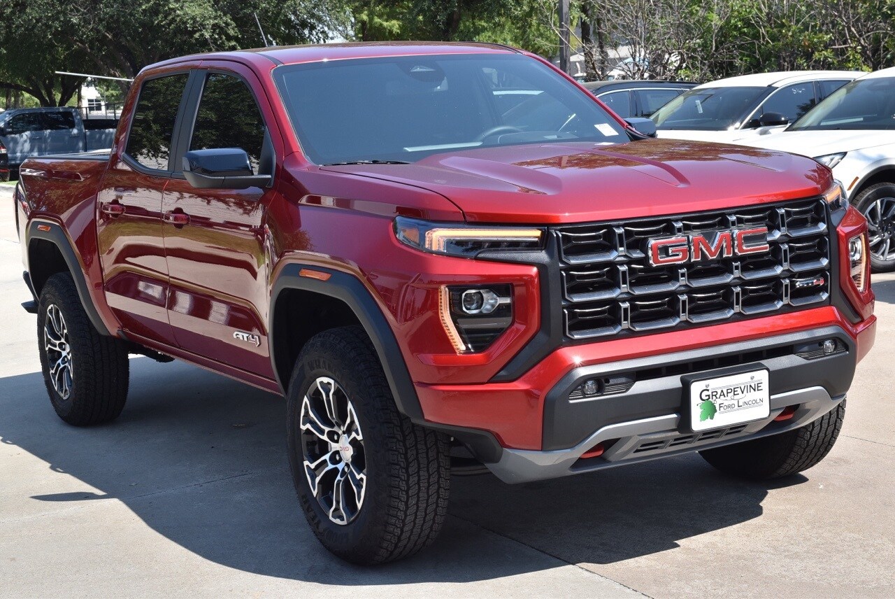 2025 Gmc Canyon AT4 photo 3