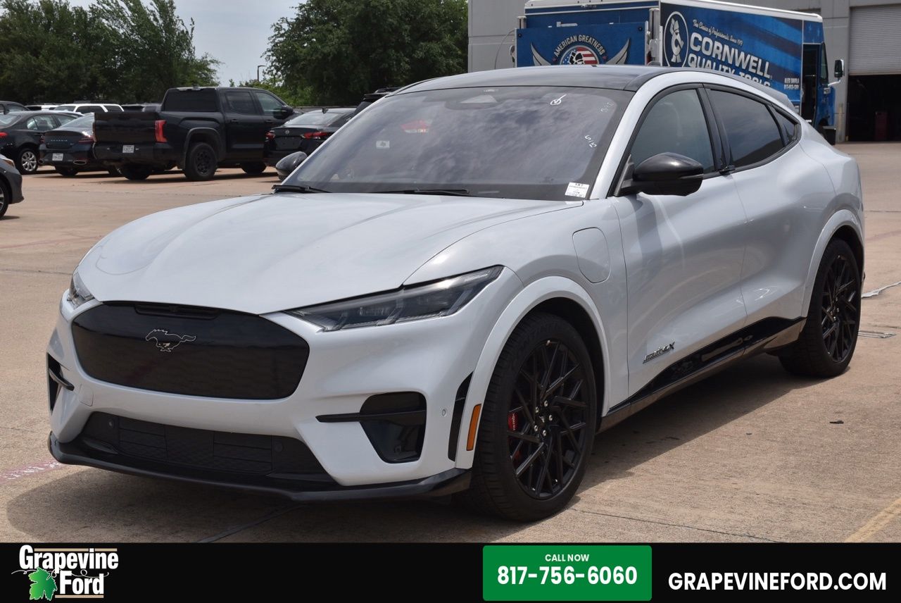 2023 Ford Mustang-Mach-e GT's photo