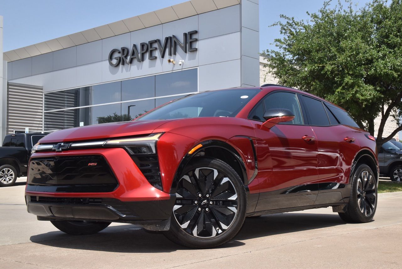 Used 2024 Chevrolet Blazer EV RS with VIN 3GNKDCRJXRS225744 for sale in Grapevine, TX
