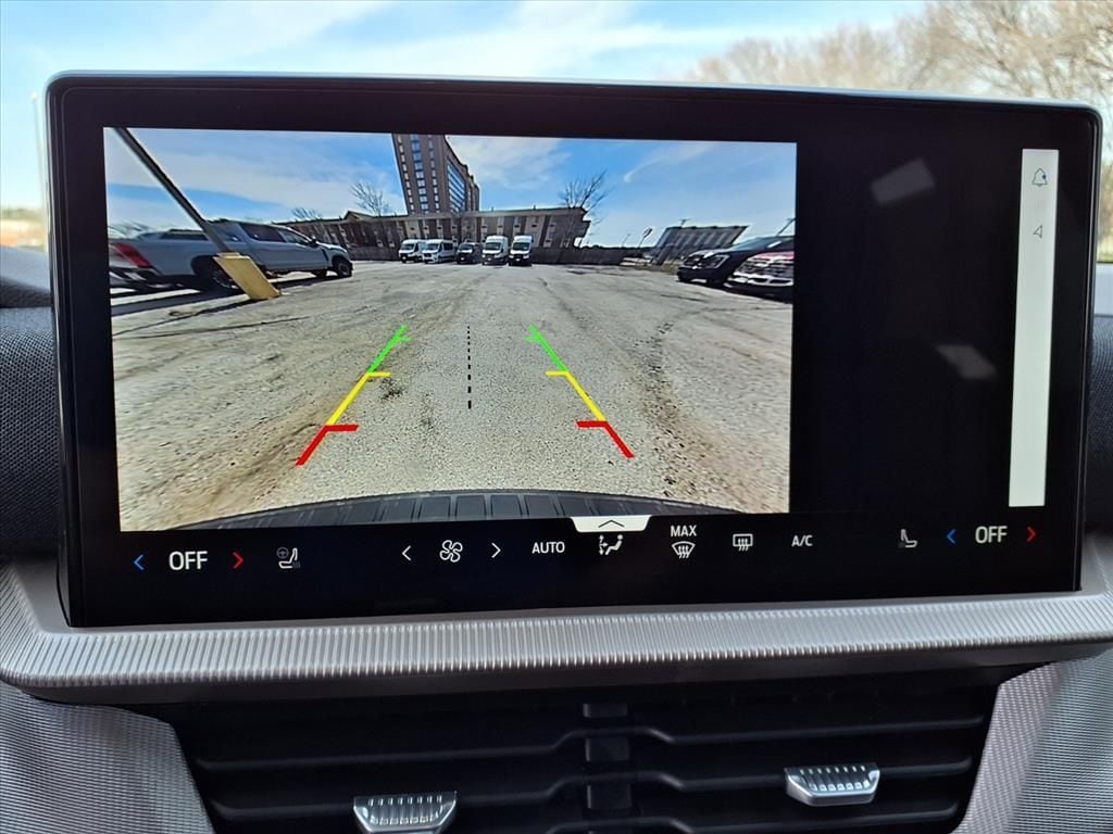 2026 Ford Explorer Active - Photo 8