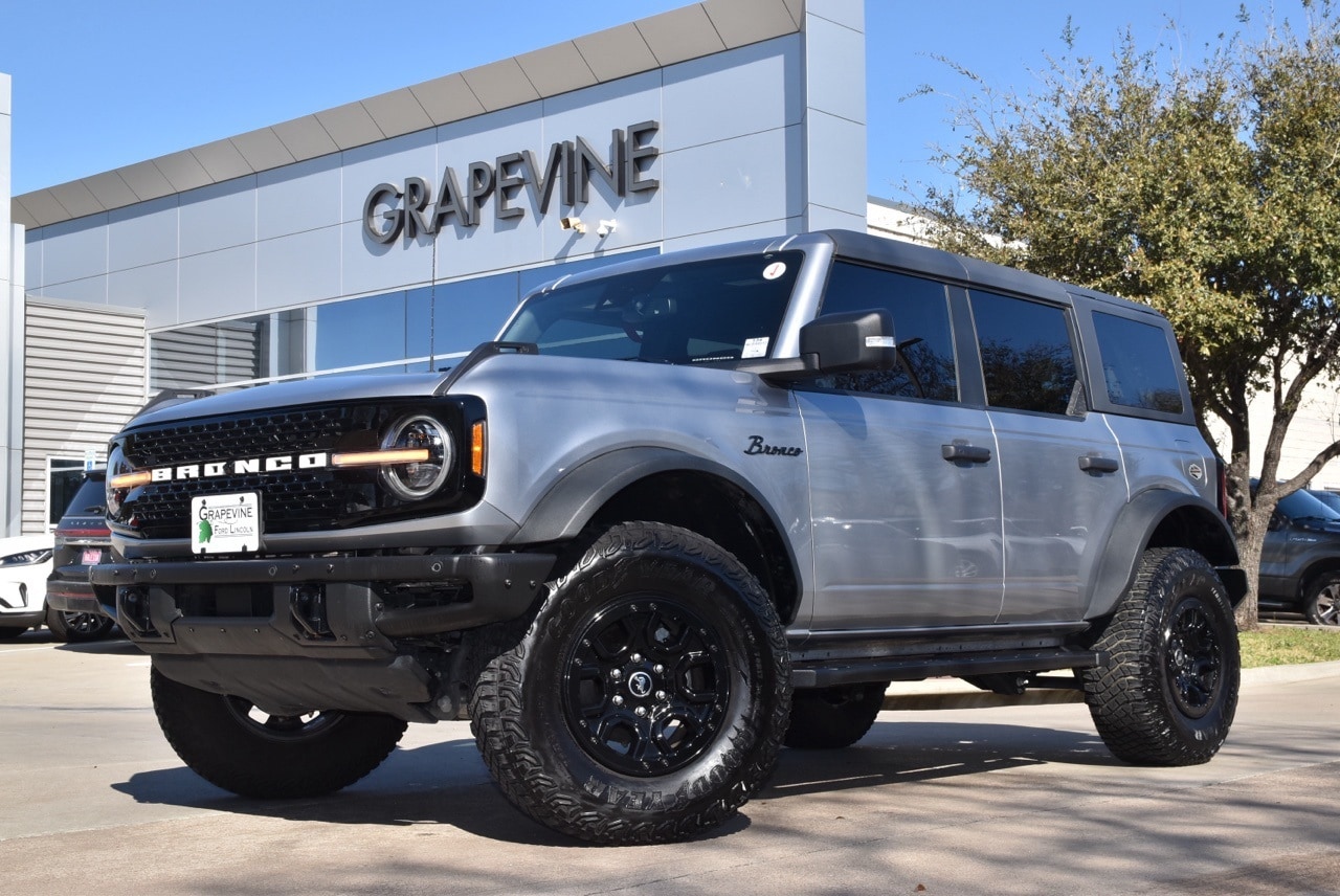 2022 Ford Bronco Wildtrak Advanced 4-Door 4WD