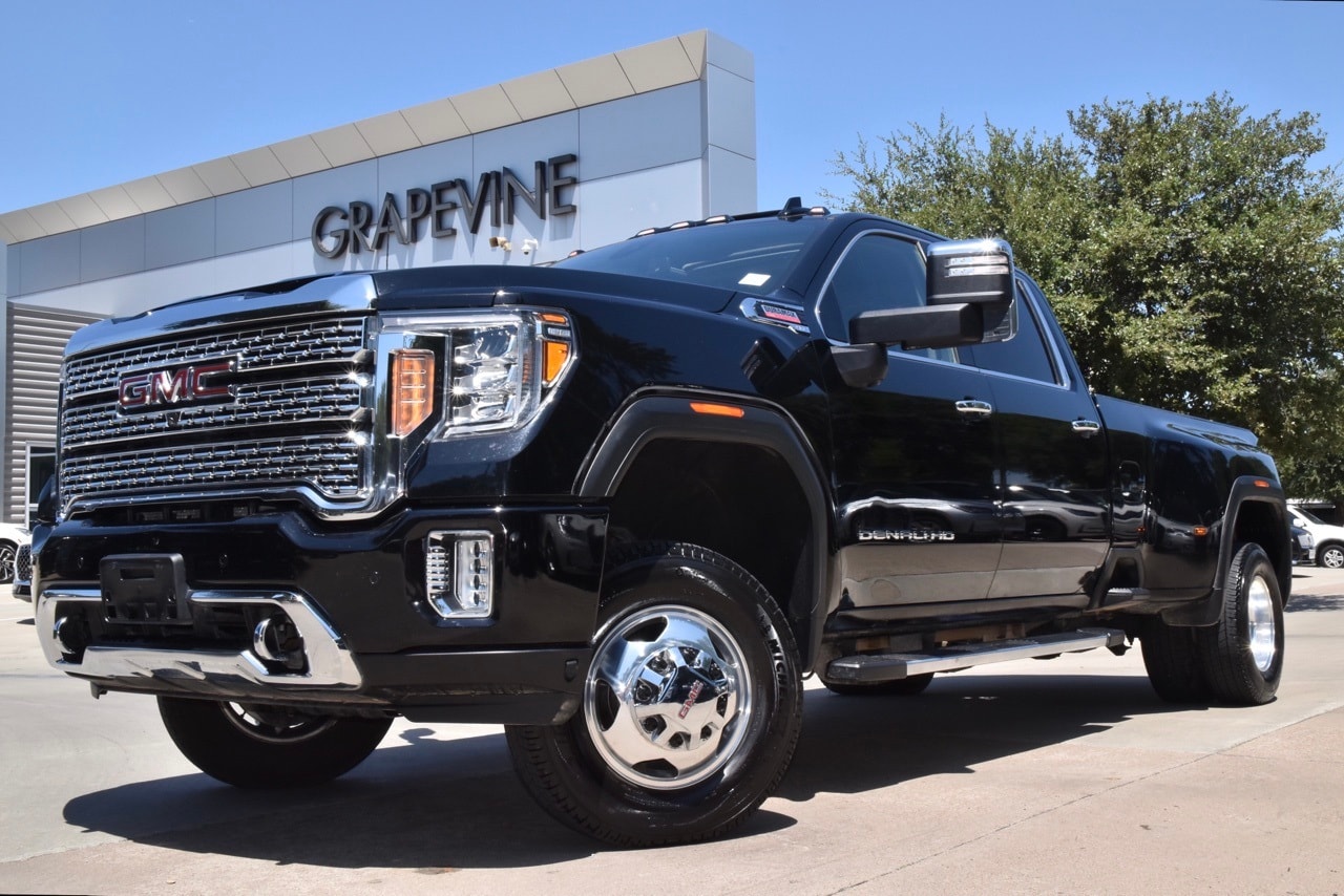 Used 2022 GMC Sierra 3500 Denali HD Denali with VIN 1GT49WEY0NF102735 for sale in Grapevine, TX