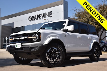 2025 Ford Bronco Outer Banks SUV