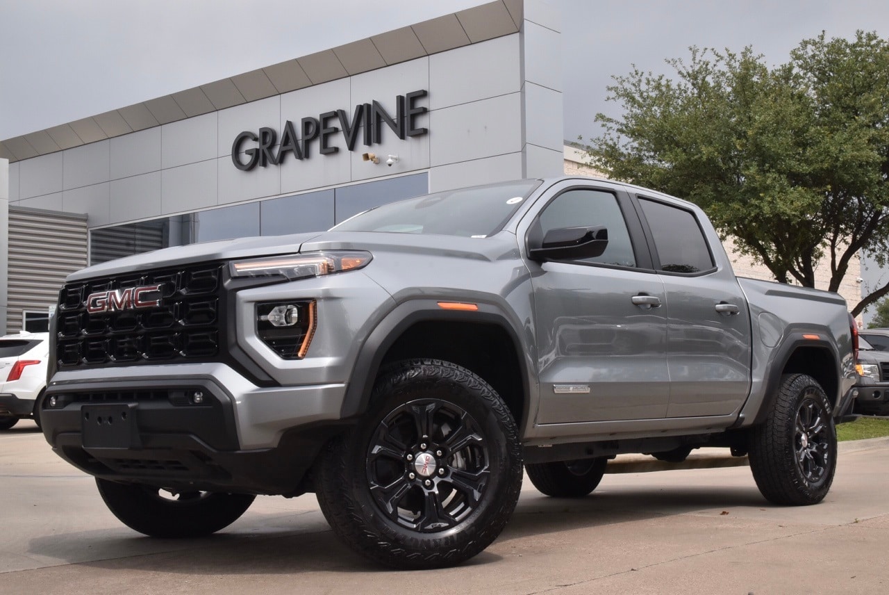 Used 2024 GMC Canyon Elevation with VIN 1GTP5BEK8R1149267 for sale in Grapevine, TX