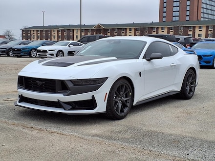 2026 Ford Mustang Dark Horse CAR