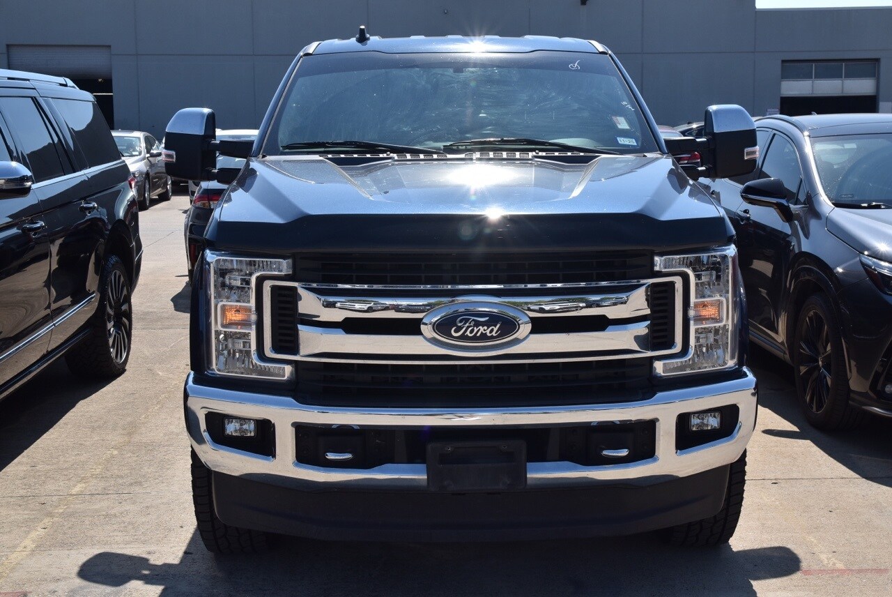 2019 Ford F-250 XLT photo 2