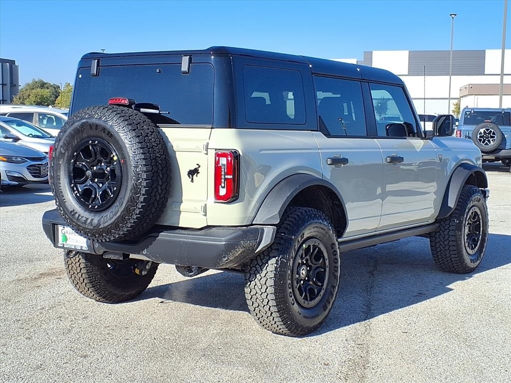 New 2025 Ford Bronco Badlands SUV