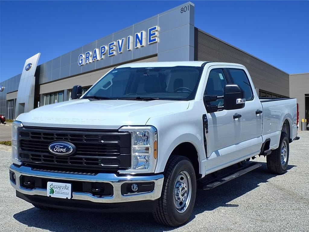 2026 Ford F-250 XL Crew Cab 8' Box's photo