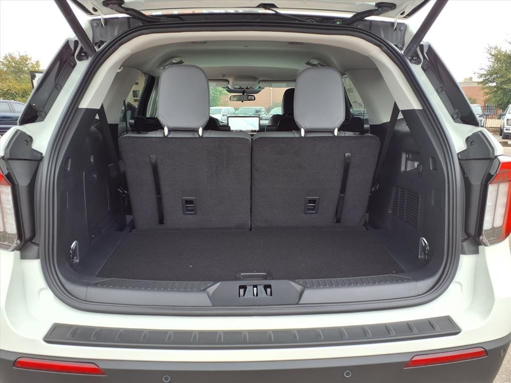 2026 Ford Explorer Active - Photo 21