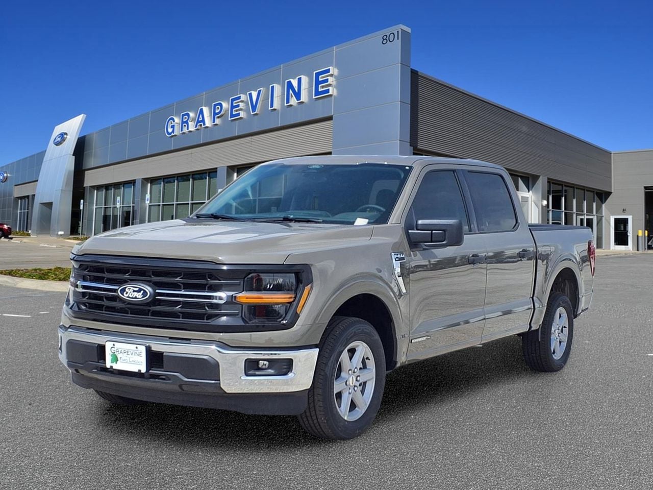 New 2026 Ford F-150 XLT