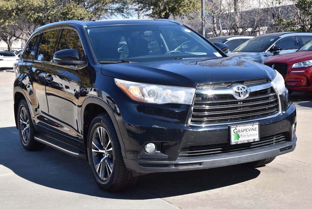 Used 2016 Toyota Highlander XLE V6 SUV