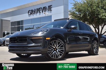 2026 Porsche Macan SUV