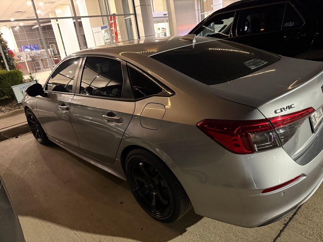 2022 Honda Civic Touring photo 4