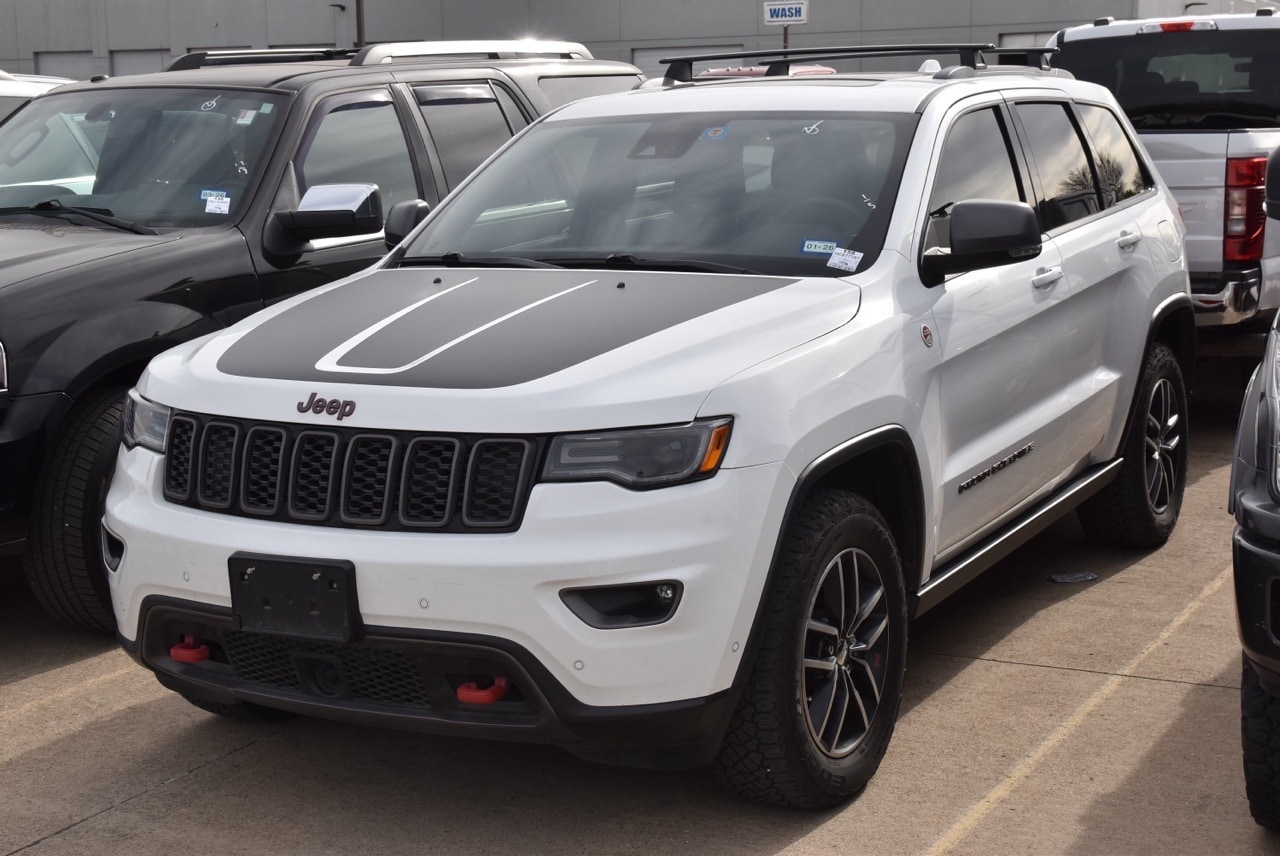 2017 Jeep Grand Cherokee Trailhawk's photo
