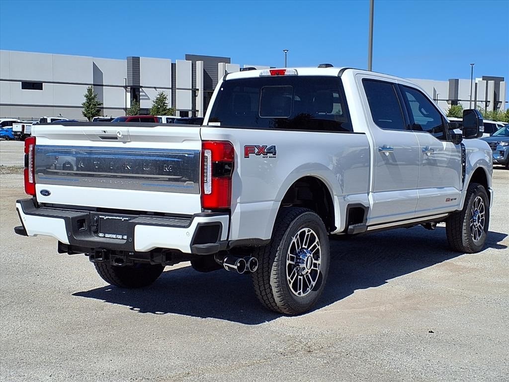 New 2026 Ford F-250 Platinum Truck Crew Cab
