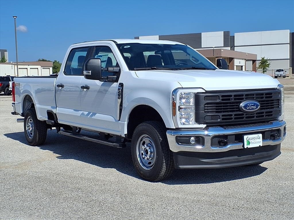 2026 Ford F-250 XL photo 3
