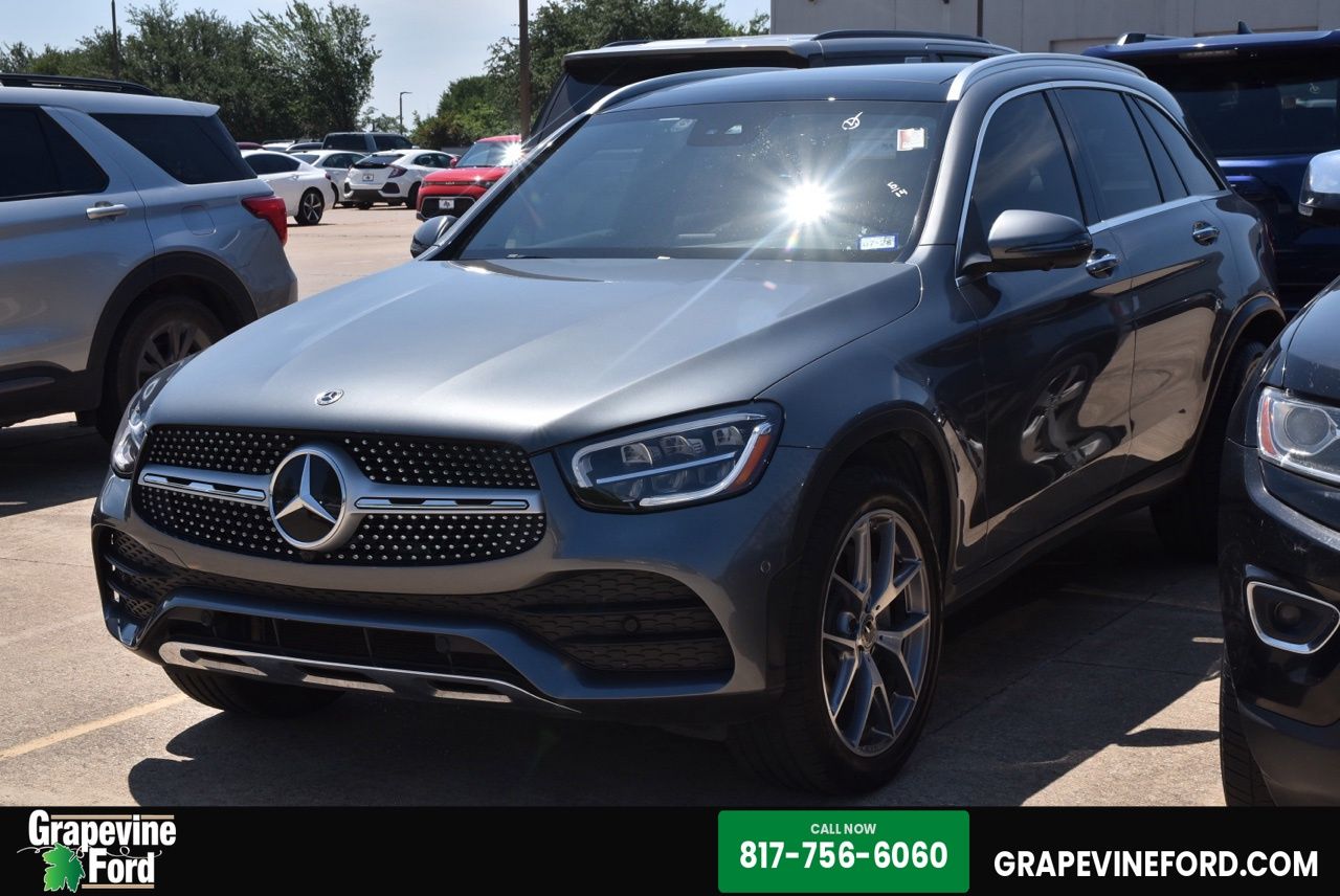 2021 Mercedes-Benz GLC GLC300 4MATIC's photo