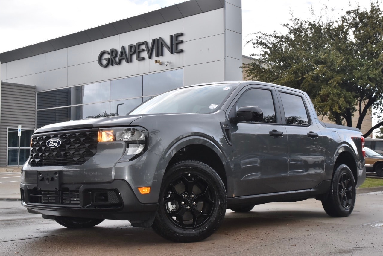 2025 Ford Maverick XLT's photo