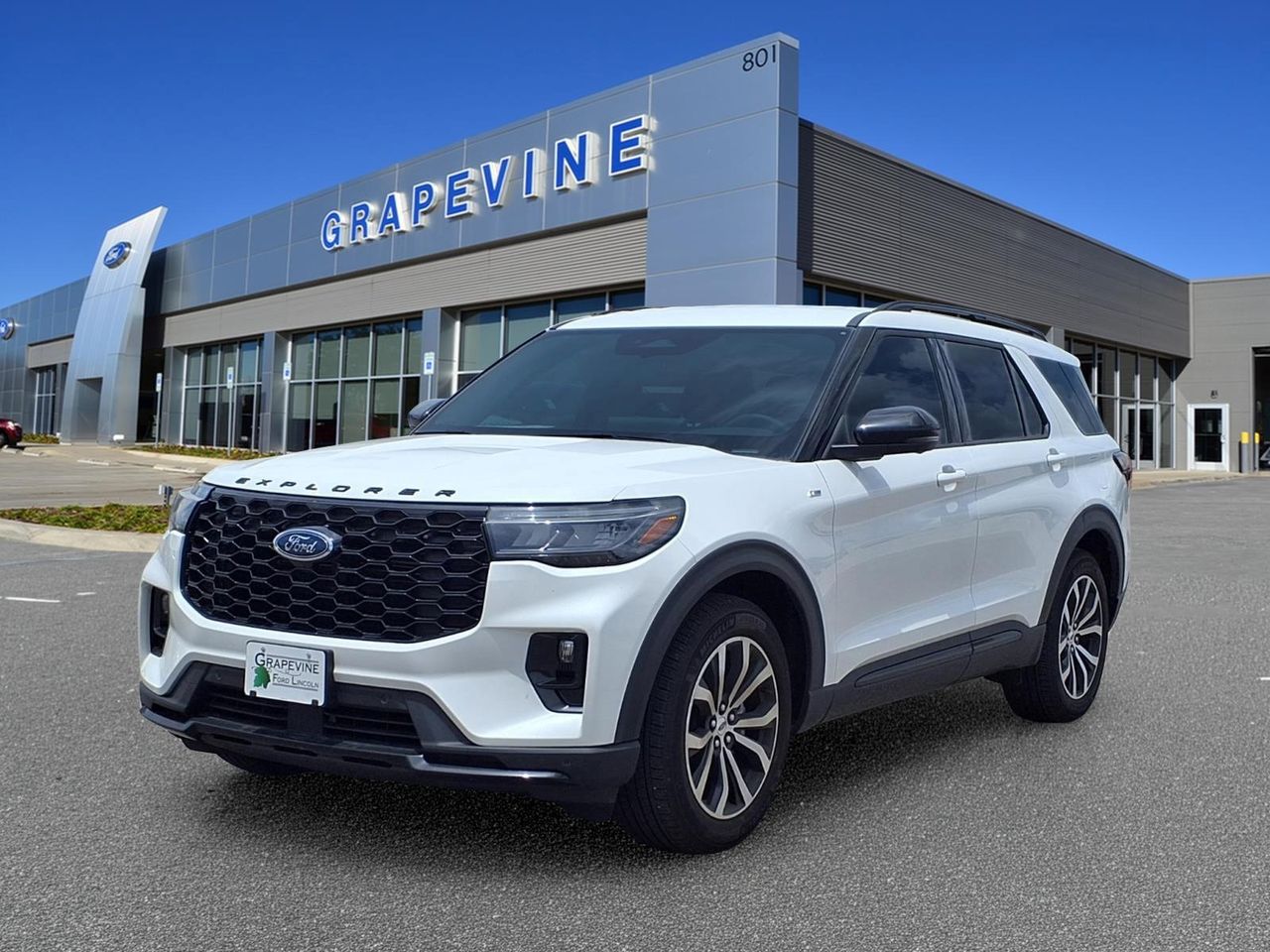 New 2026 Ford Explorer ST-Line