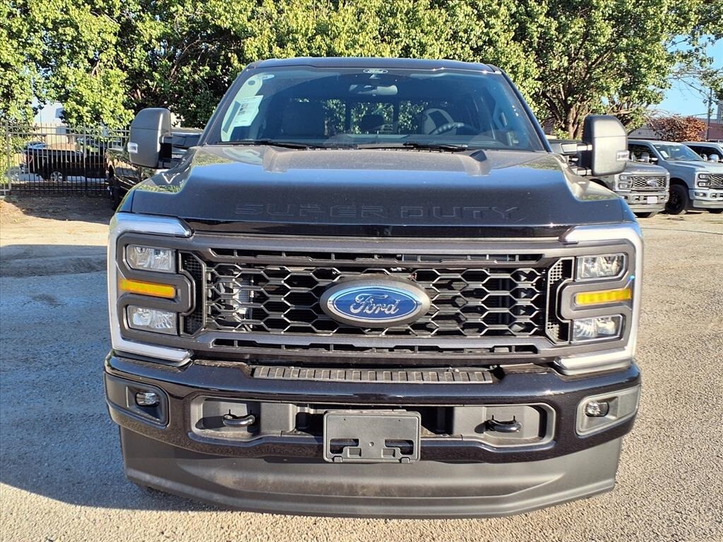 New 2026 Ford F-250 XL Truck Crew Cab