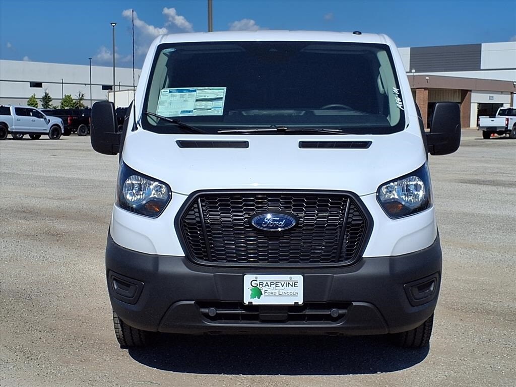 2025 Ford Transit photo 2