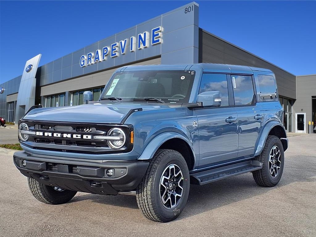 New 2025 Ford Bronco Outer Banks SUV