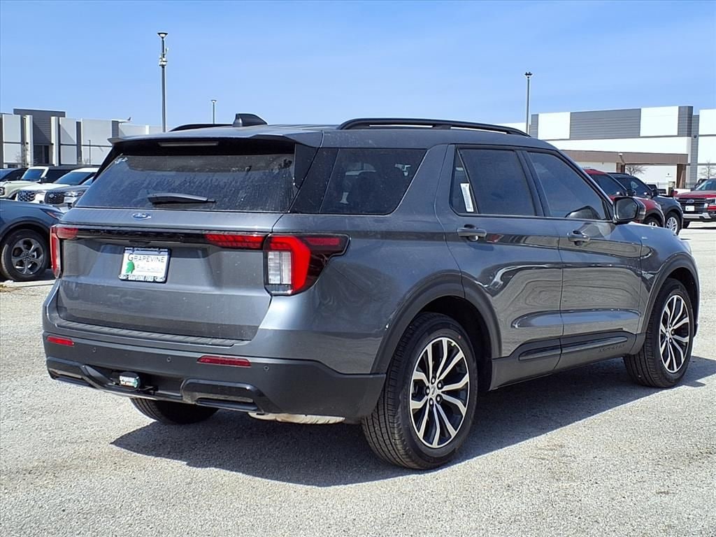 New 2026 Ford Explorer ST-Line SUV