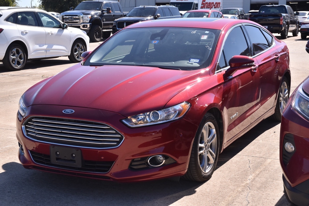 Used 2016 Ford Fusion Hybrid Titanium with VIN 3FA6P0RU8GR354344 for sale in Grapevine, TX