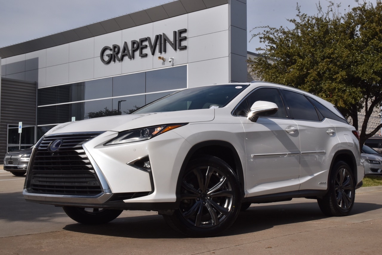 2019 Lexus RX Hybrid 450hL's photo