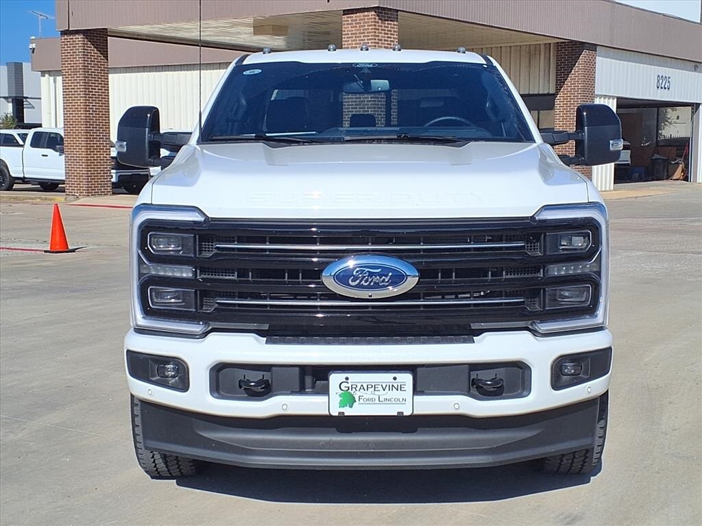 2026 Ford F-250 Platinum photo 2