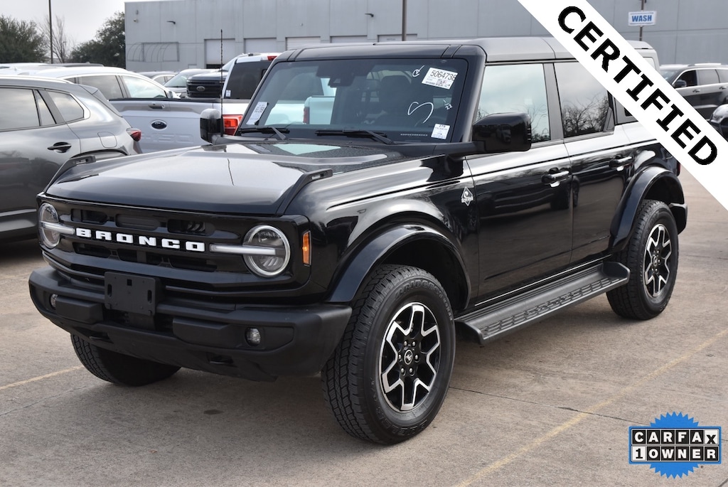 Certified 2025 Ford Bronco Outer Banks SUV
