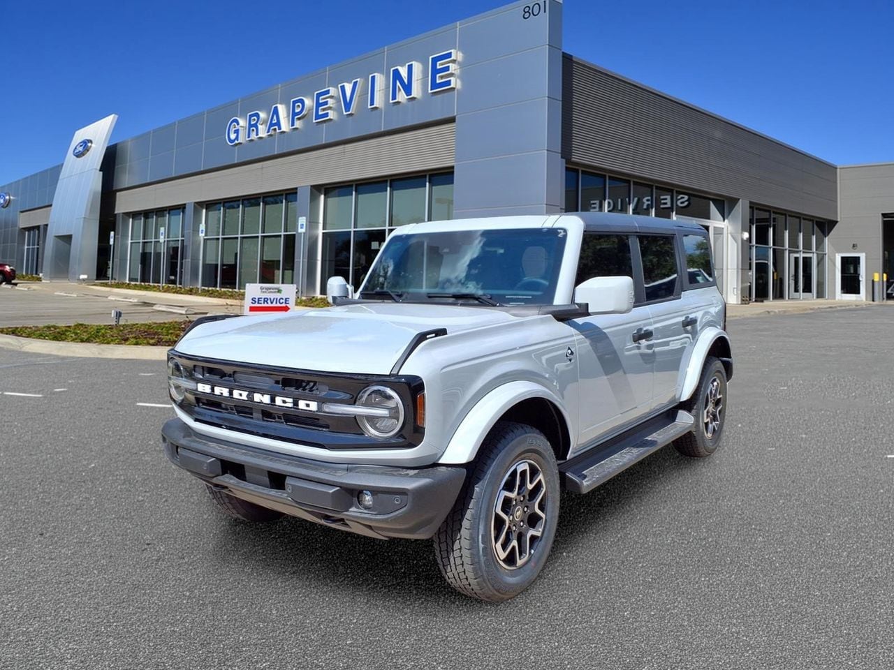 New 2026 Ford Bronco Outer Banks