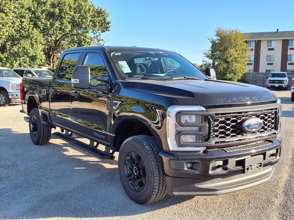 New 2026 Ford F-250 XL Truck Crew Cab