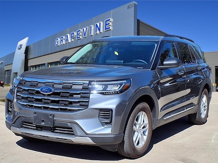 2025 Ford Explorer Active SUV