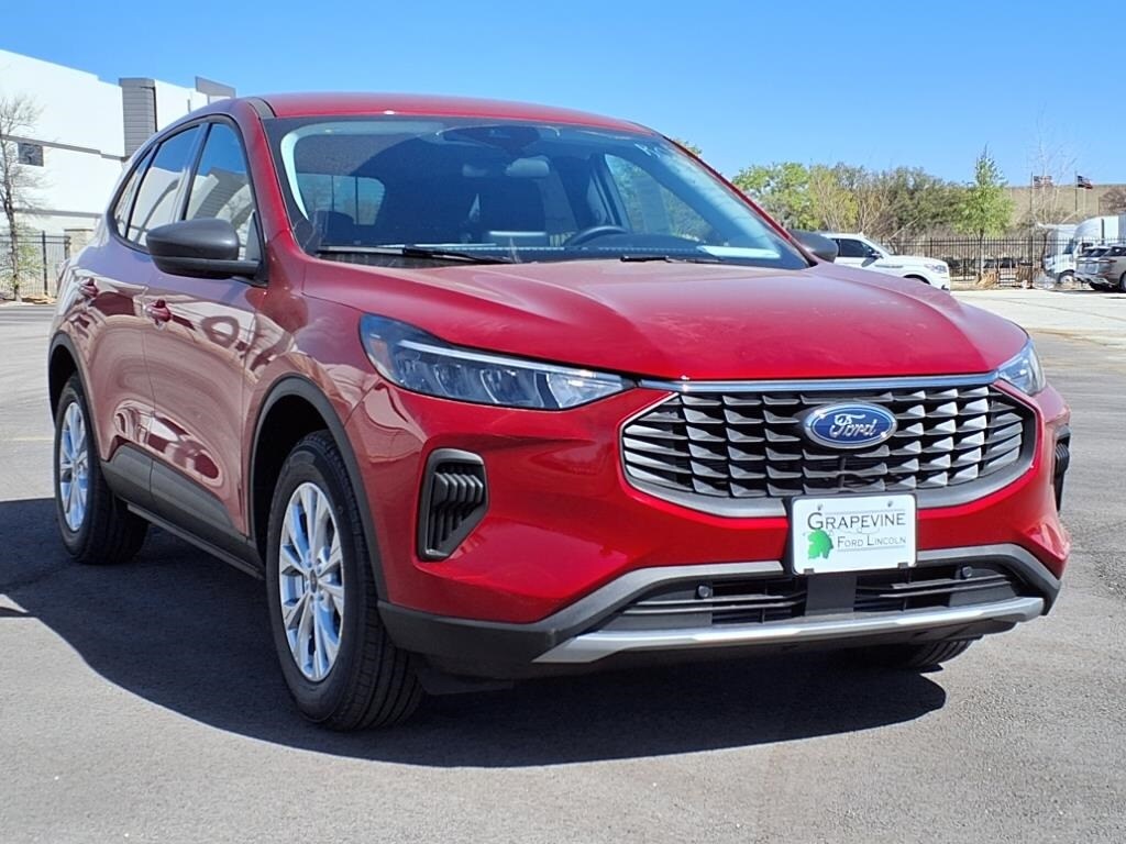 2025 Ford Escape Active photo 3