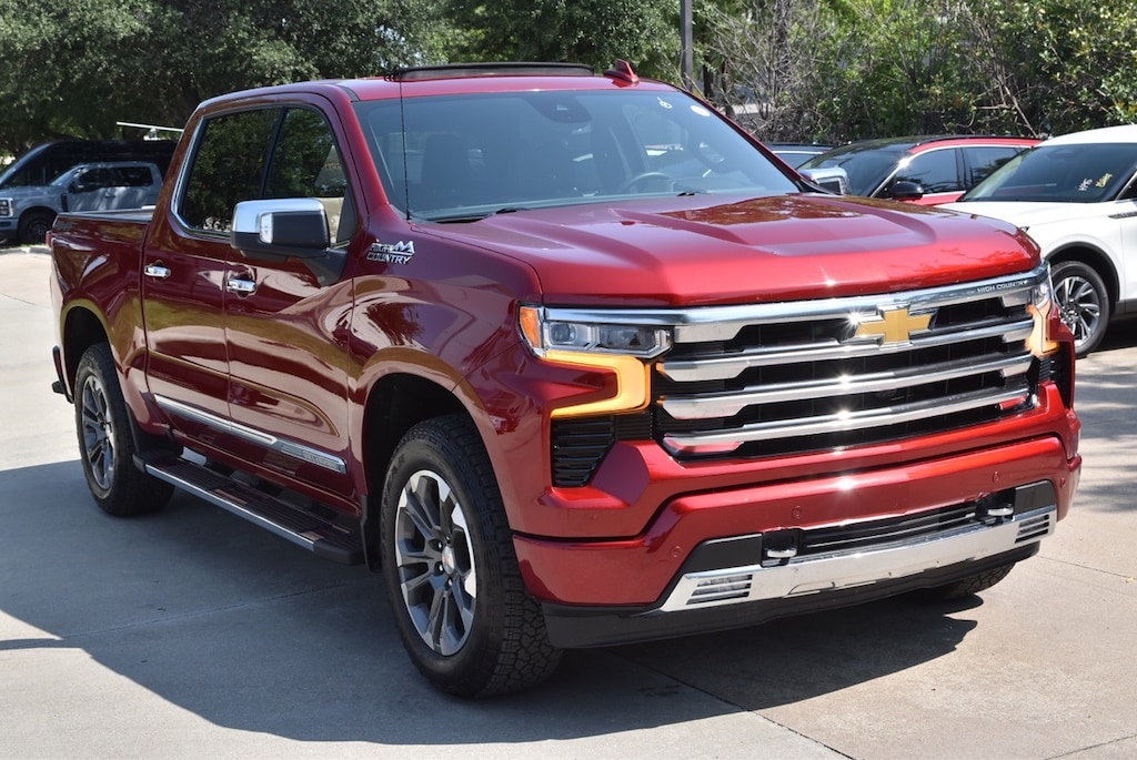 Used 2025 Chevrolet Silverado 1500 High Country Truck Crew Cab