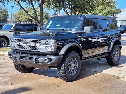 2025 Ford Bronco Badlands SUV