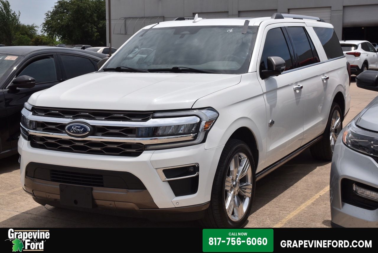 2024 Ford Expedition King Ranch MAX's photo