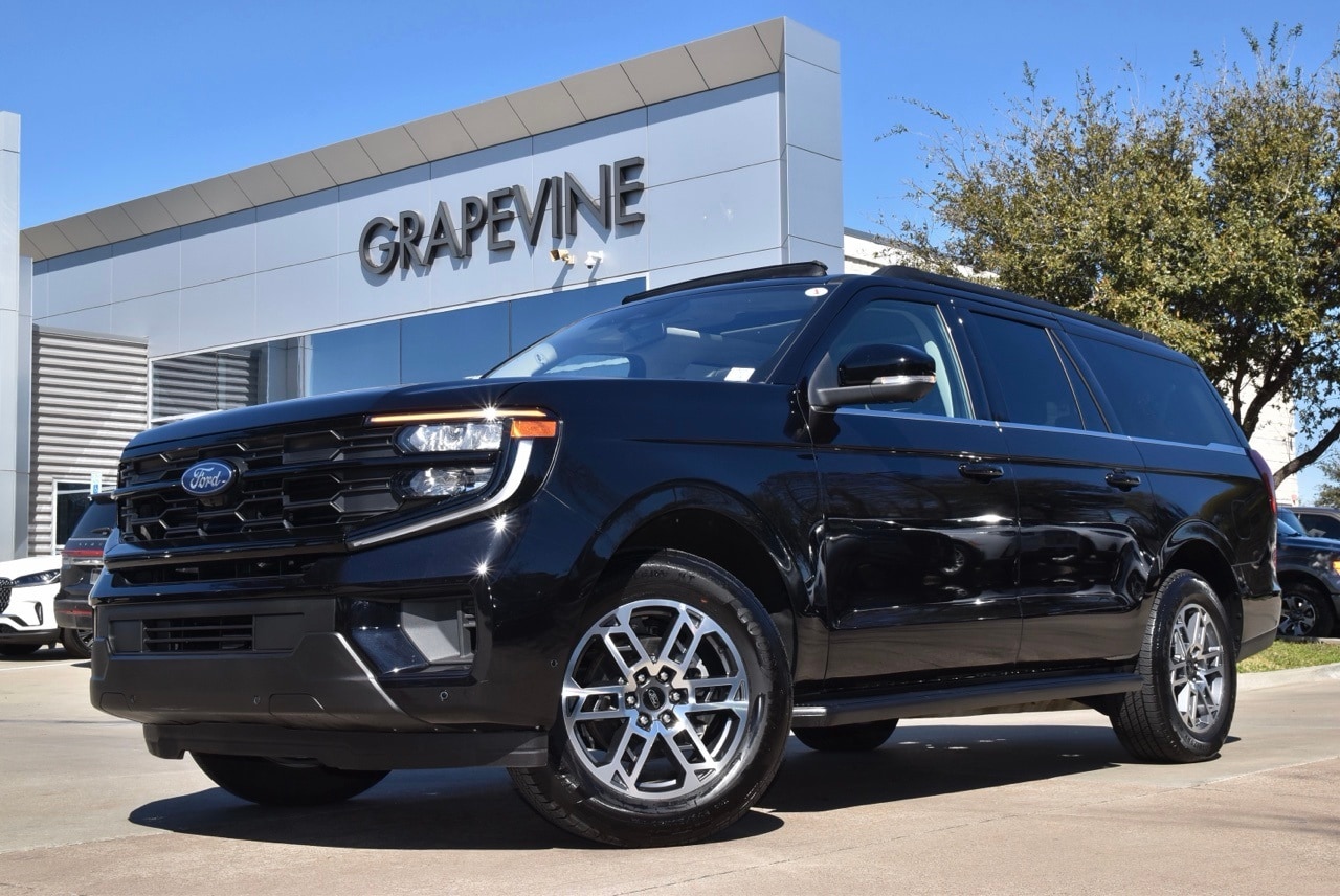 2025 Ford Expedition MAX Active RWD