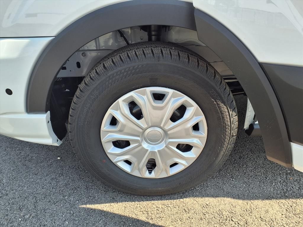 2025 Ford Transit Passenger Van XLT - Photo 23