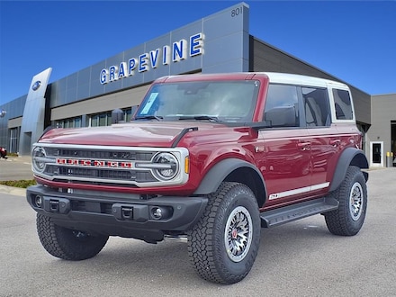 2026 Ford Bronco Outer Banks SUV