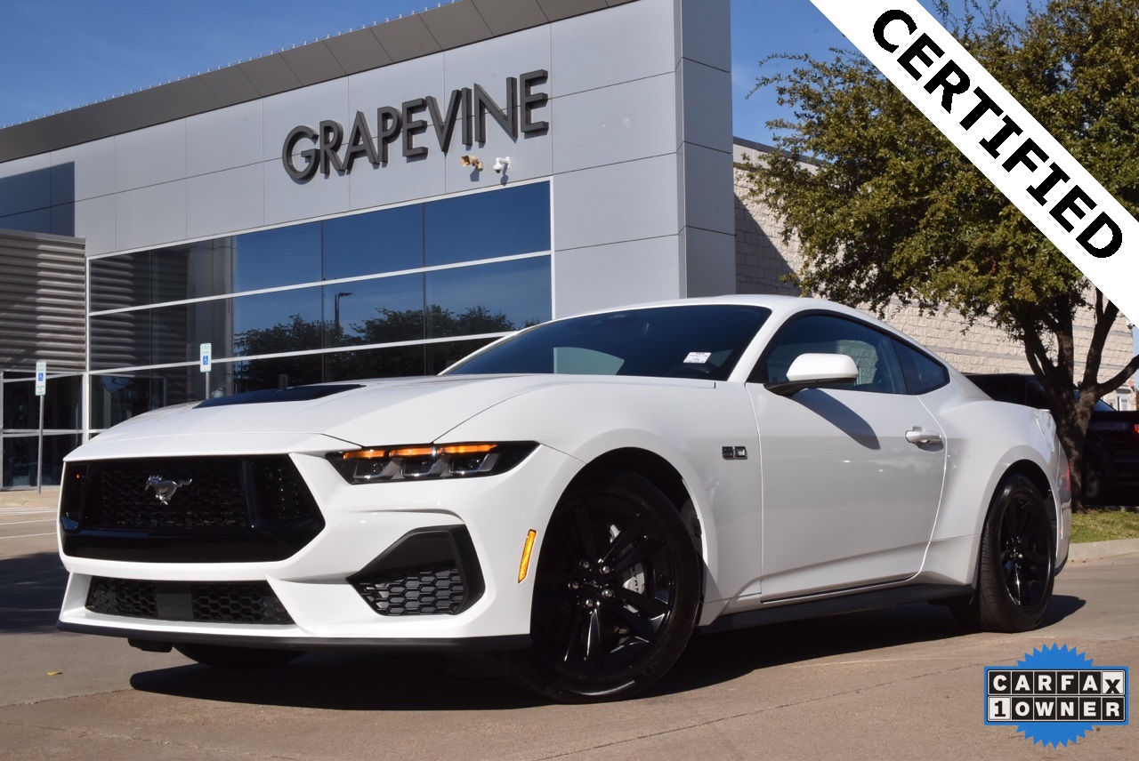 2025 Ford Mustang GT's photo