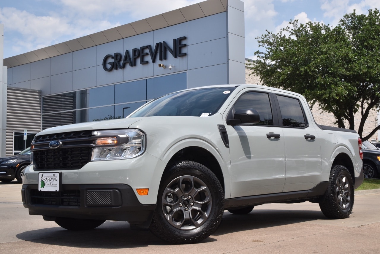 Certified 2024 Ford Maverick XLT with VIN 3FTTW8H33RRB32255 for sale in Grapevine, TX