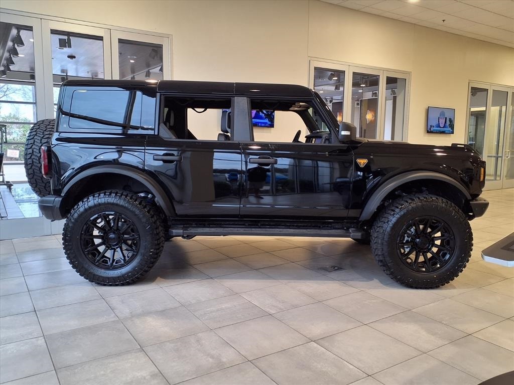 New 2025 Ford Bronco Badlands SUV