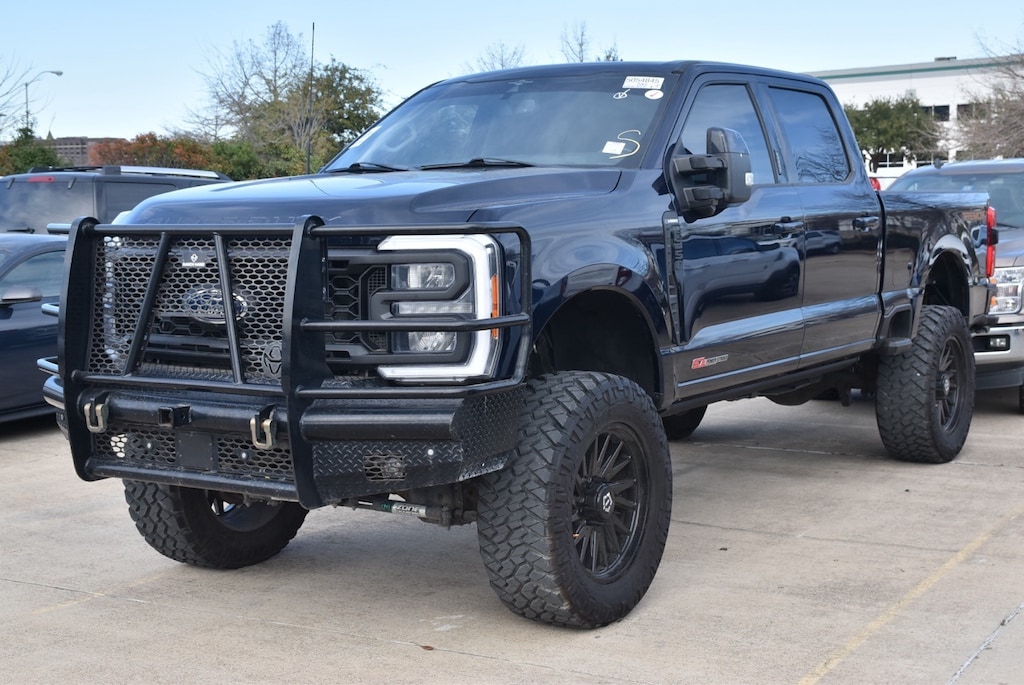 Used 2023 Ford F-250 Lariat Truck Crew Cab