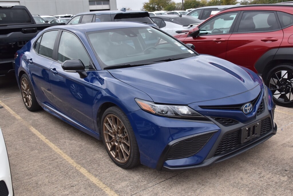Used 2024 Toyota Camry Hybrid SE Sedan
